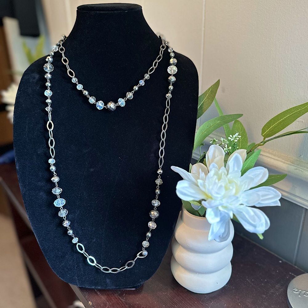 Necklace 🖤🤍